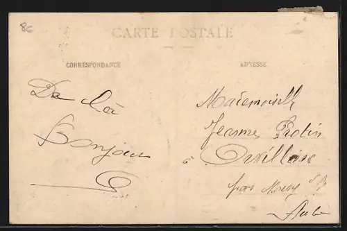 AK Pont Ste-Marie /Aube, La Place de l`Église avec calèche et passants