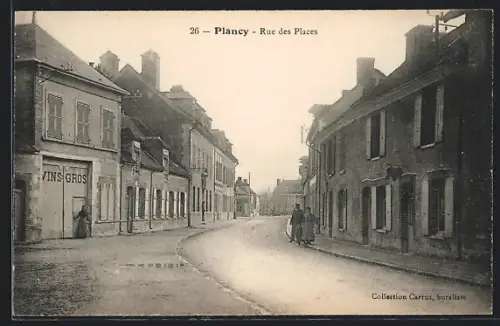 AK Plancy, Rue des Places avec bâtiments et passants