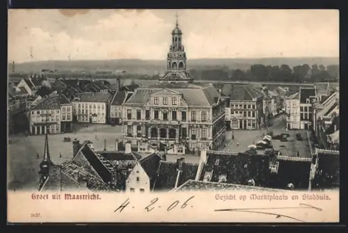 AK Maastricht, Gezicht op Marktplaats en Stadhuis