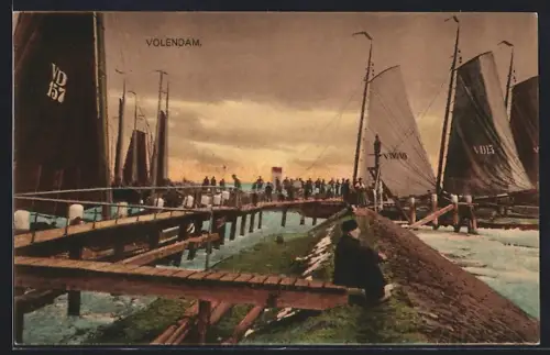 AK Volendam, Panorama mit Segelbooten