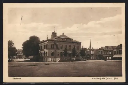 AK Zaandam, Stadshuisplein achterzijde