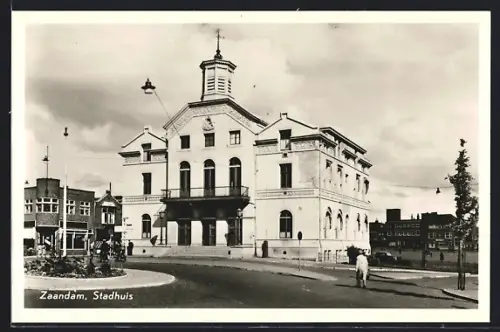 AK Zaandam, Stadhuis