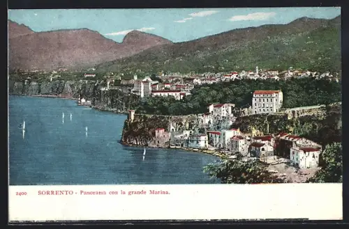 AK Sorrento, Panorama con la grande Marina
