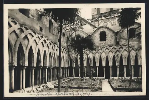 AK Amalfi, Interno del chiostro Paradiso