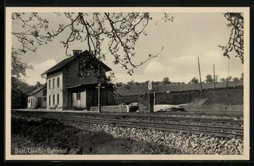 AK Büst /Elsass, Blick auf den Bahnhof