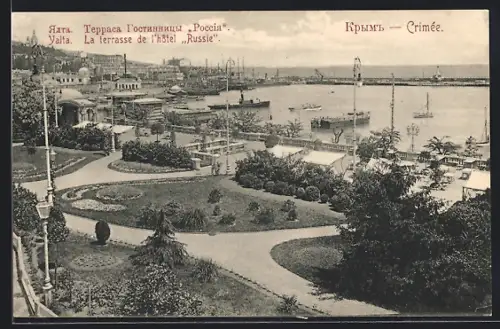 AK Yalta /Crimée, La terrasse de l`hotel Russie