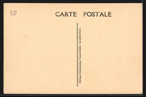 AK Troyes, Intérieur du dortoir au Collège de Filles