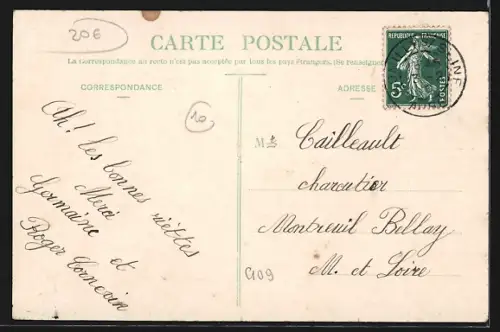 AK Romilly-sur-Seine /Aube, Un coin de la Place de l`Union