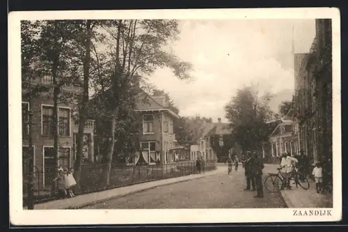 AK Zaandijk, Een Straat