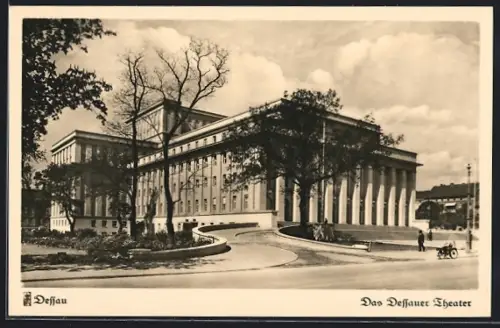 AK Dessau, Das Dessauer Theater