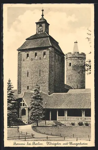 AK Bernau bei Berlin, Königstor mit Hungerturm