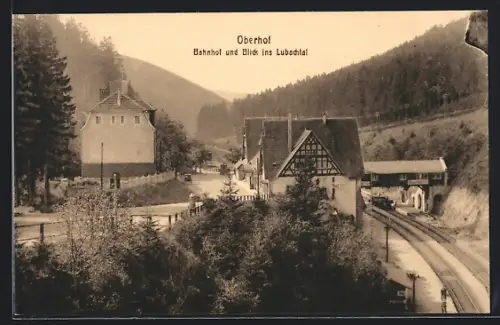 AK Oberhof / Thüringen, Bahnhof, Blick ins Lubachtal