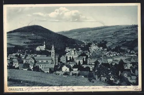 AK Graslitz, Totalansicht mit Kirche und Berg