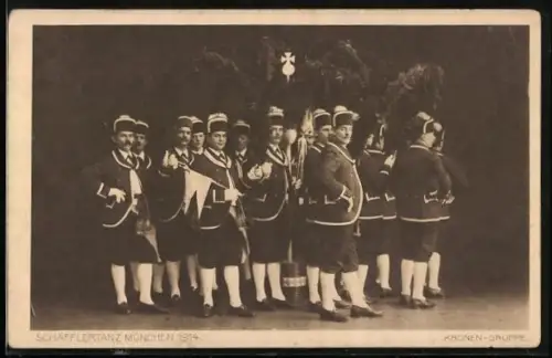 AK München, Schäfflertanz 1914, Kronengruppe