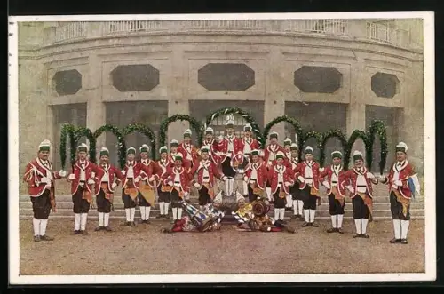 AK München, Original-Schäfflertanz 1921, Trachtengruppe