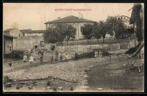 AK Bathelemont-les-Bauzemont, Dorfpartie mit Kindern