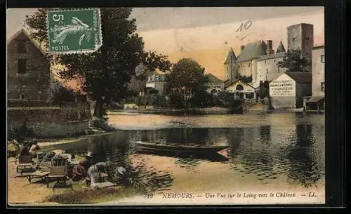 AK Nemours, Une Vue sur le Loing, vers le Chateau