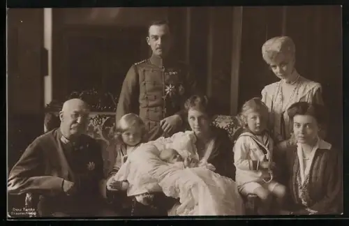 AK Familien von Herzog Ernst August von Braunschweig und Herzog von Cumberland
