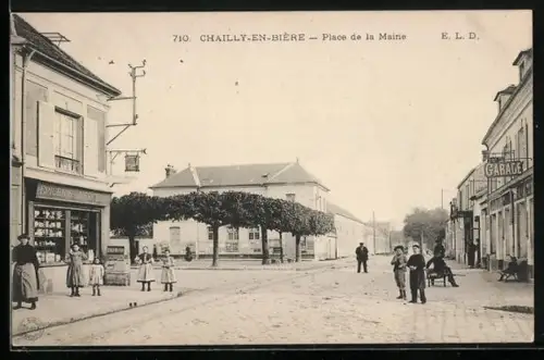 AK Chailly-en-Bière, Place de la Mairie