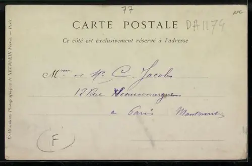 AK Seine-Port, Le Boulevard avec cycliste et chien en promenade