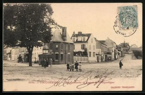 AK Coulommiers, Rue Gambetta et Avenue de la Republique