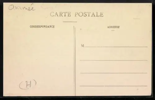 AK Bourg-de-Thizy, Grande-Rue, Strassenpartie im Sonnenschein