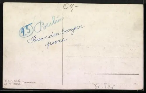 AK Berlin, Brandenburger Tor mit Wache