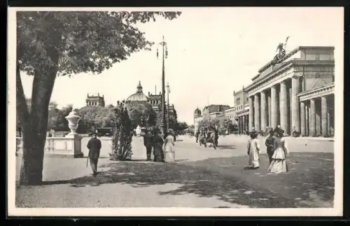 AK Berlin, Vor dem Brandenburger Tor, Im Hintergrund Reichstagsgebäude