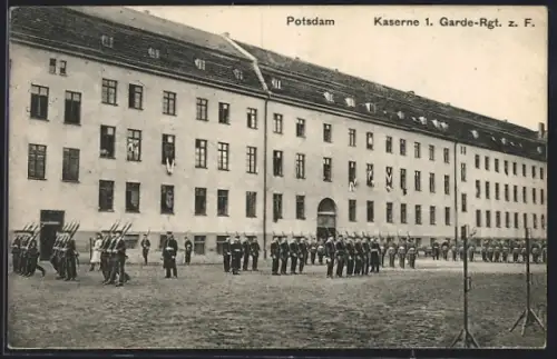 AK Potsdam, Kaserne 1. Garde-Rgt. z. F.