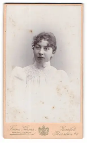 Fotografie Franz Körner, Zerbst, Porträt einer jungen Frau