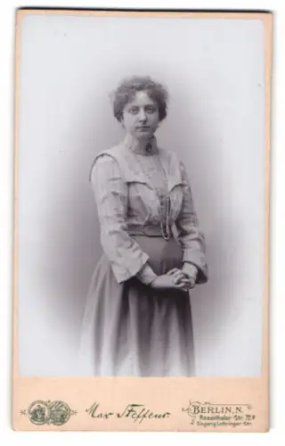 Fotografie Max Steffens, Berlin, Rosenthaler Str. 72a, Porträt einer jungen Frau