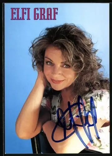 AK Musikerin Elfi Graf lächelnd im Porträt, Autograph