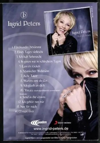 AK Musikerin Ingrid Peters vor lilanem Hintergrund, Autograph