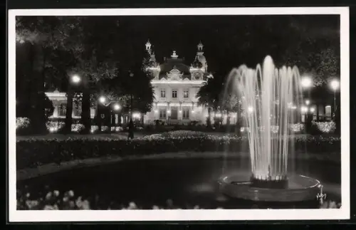 AK Monte-Carlo /Cote D`Azur, Eclairage de nuit dans les Jardins du Casino