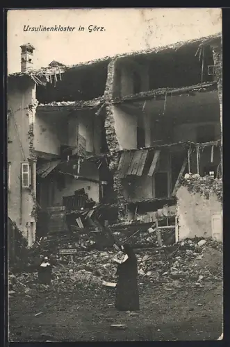 AK Görz, Nonnen vor dem zerstörten Ursulinenkloster
