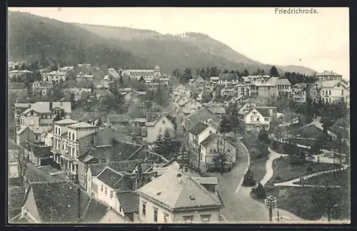 AK Friedrichroda, Ortsansicht mit Villen und Parkanlagen