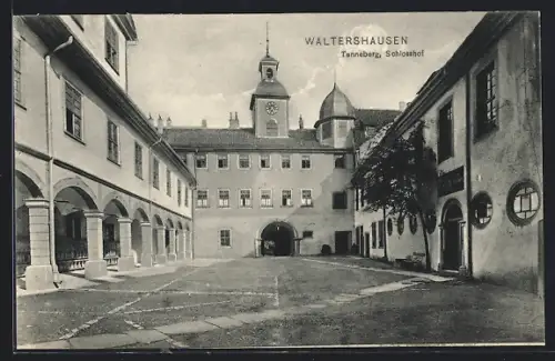 AK Waltershausen, Tenneberg, Schlosshof