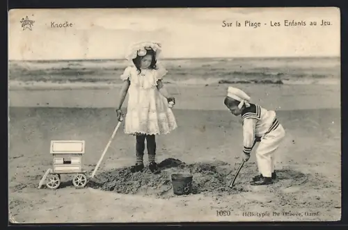 AK Knocke, Sur la Plage, Les Enfants au Jeu