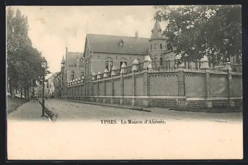 AK Ypres, La Maison d`Aliénés