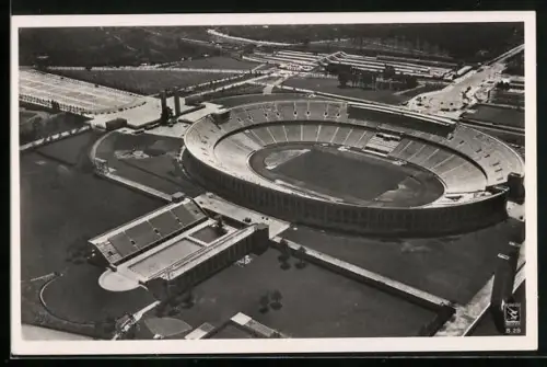 AK Reichssportfeld zu Berlin, Fliegeraufnahme vom Olympia-Stadion