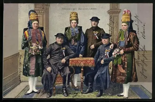 AK Familie in Altenburger Bauerntrachten