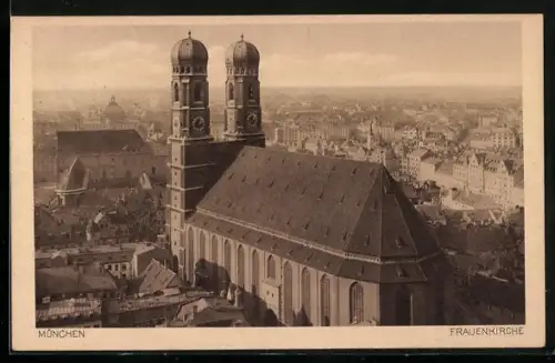 AK München, Frauenkirche und Stadt, von oben gesehen