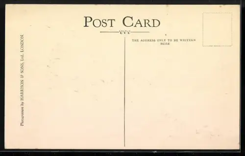 AK London, Tower of London, General view from the Thames