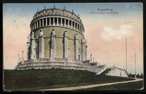 AK Kelheim, Befreiungshalle im Abendlicht