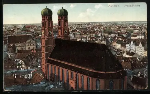 AK München, Teilansicht mit Frauenkirche von oben