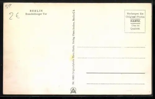 AK Berlin, Brandenburger Tor mit Strassenverkehr