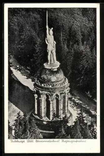 AK Detmold, Flugzeugaufnahme vom Hermanns-Denkmal