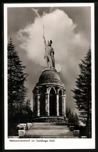 AK Detmold, Hermannsdenkmal im Teutoburger Wald