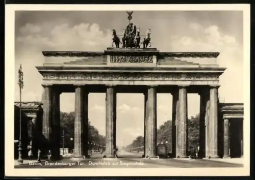 AK Berlin, Brandenburger Tor, Durchblick zur Siegessäule