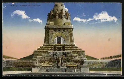 AK Leipzig, Völkerschlachtdenkmal vom Teich aus